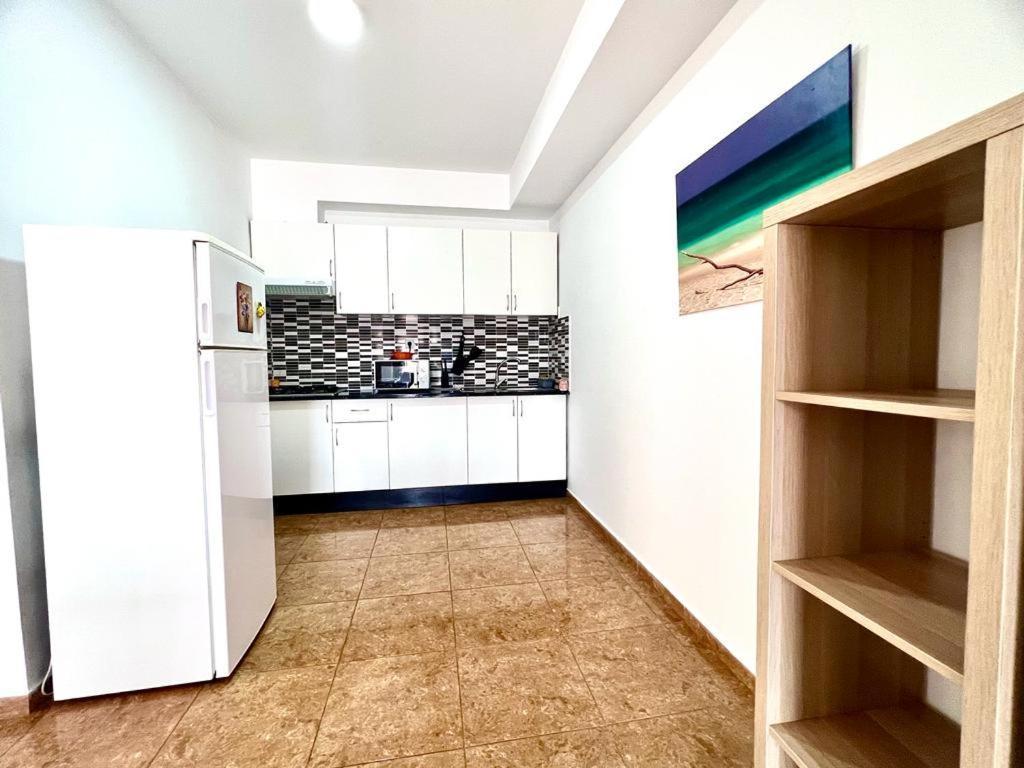 Franmay Apartments - 7 Modern Apartments Near The Beach & City, Perfect For Nomads, Travellers, Families, Watersports! Santa Maria Kültér fotó